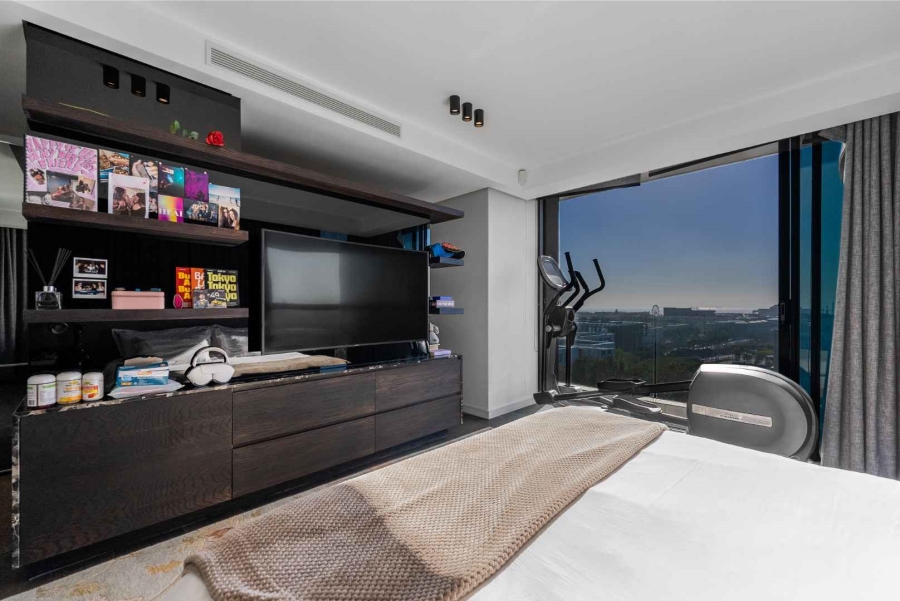 3 Bedroom Property for Sale in Green Point Western Cape